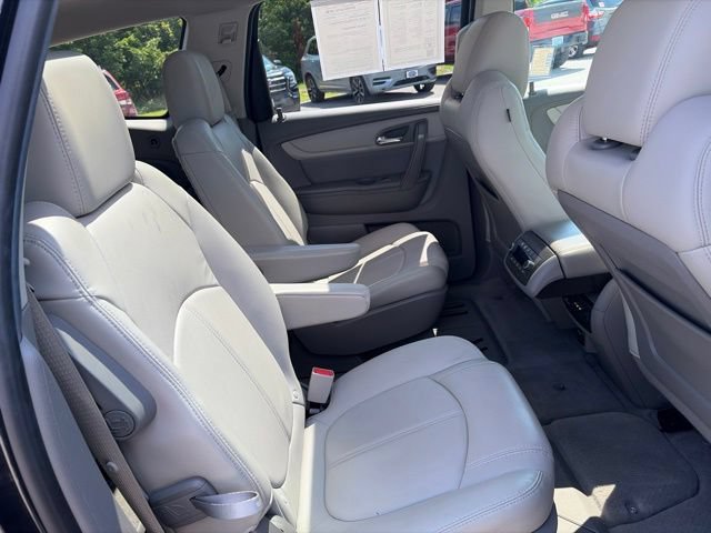 Used 2015 Chevrolet Traverse LT AWD/4WD image 32