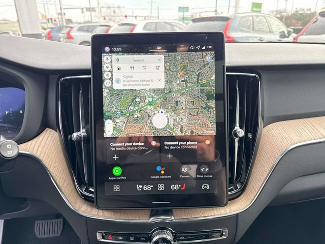 New 2026 Volvo XC60 B5 Plus w/ Climate Package image 27