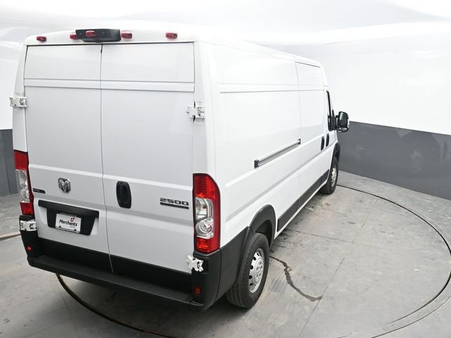 Used 2023 RAM ProMaster 2500 image 31