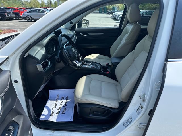 Used 2017 MAZDA CX-5 Touring w/ Preferred Equipment Package AWD/4WD image 9