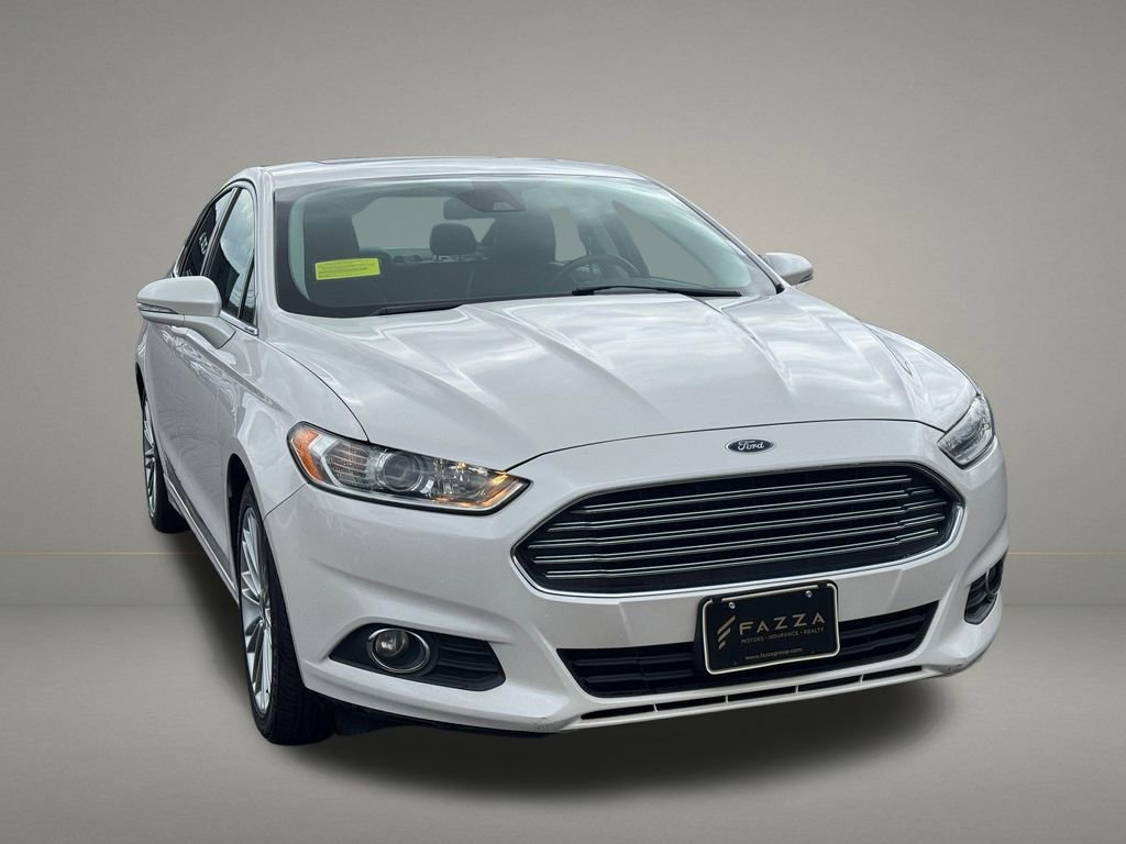 Used 2015 Ford Fusion SE w/ Equipment Group 202A FWD image 8