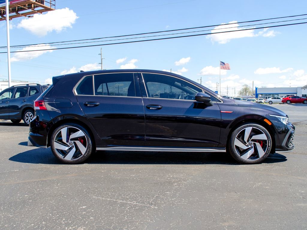 Used 2022 Volkswagen GTI SE FWD image 3