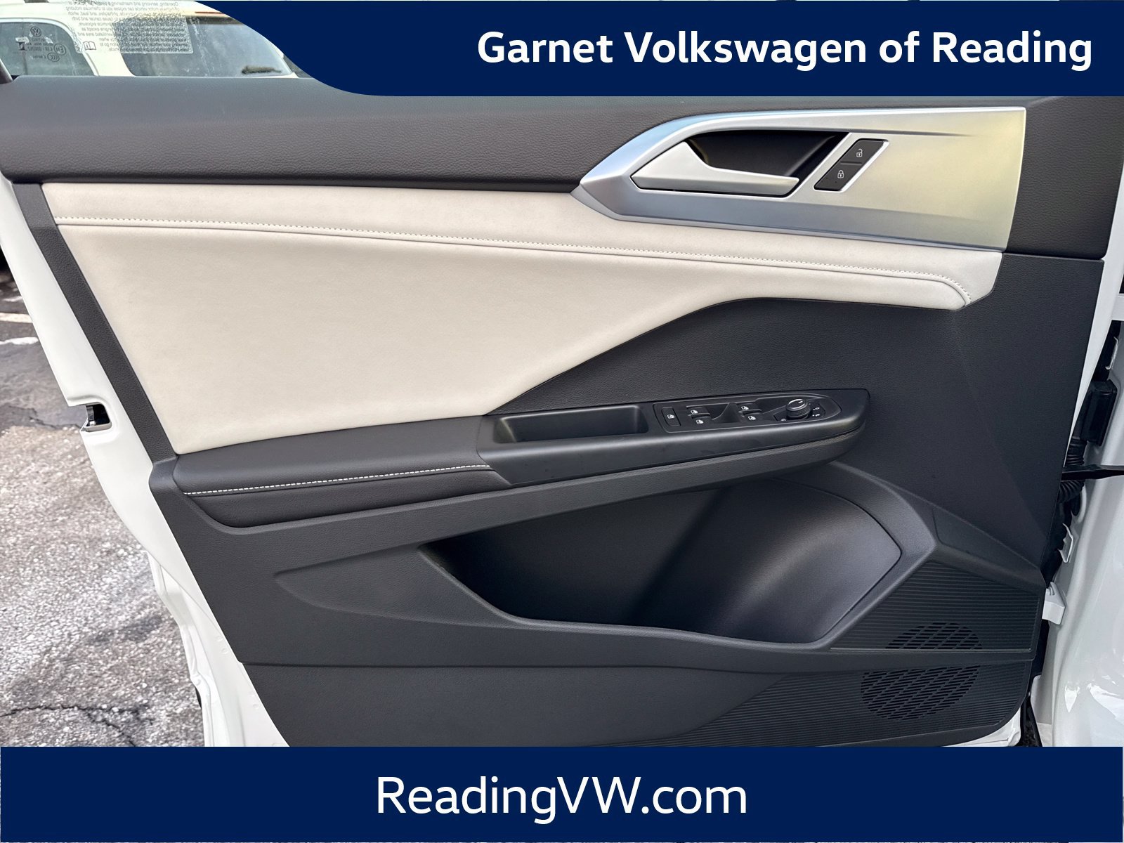 New 2026 Volkswagen Taos SE AWD/4WD image 12