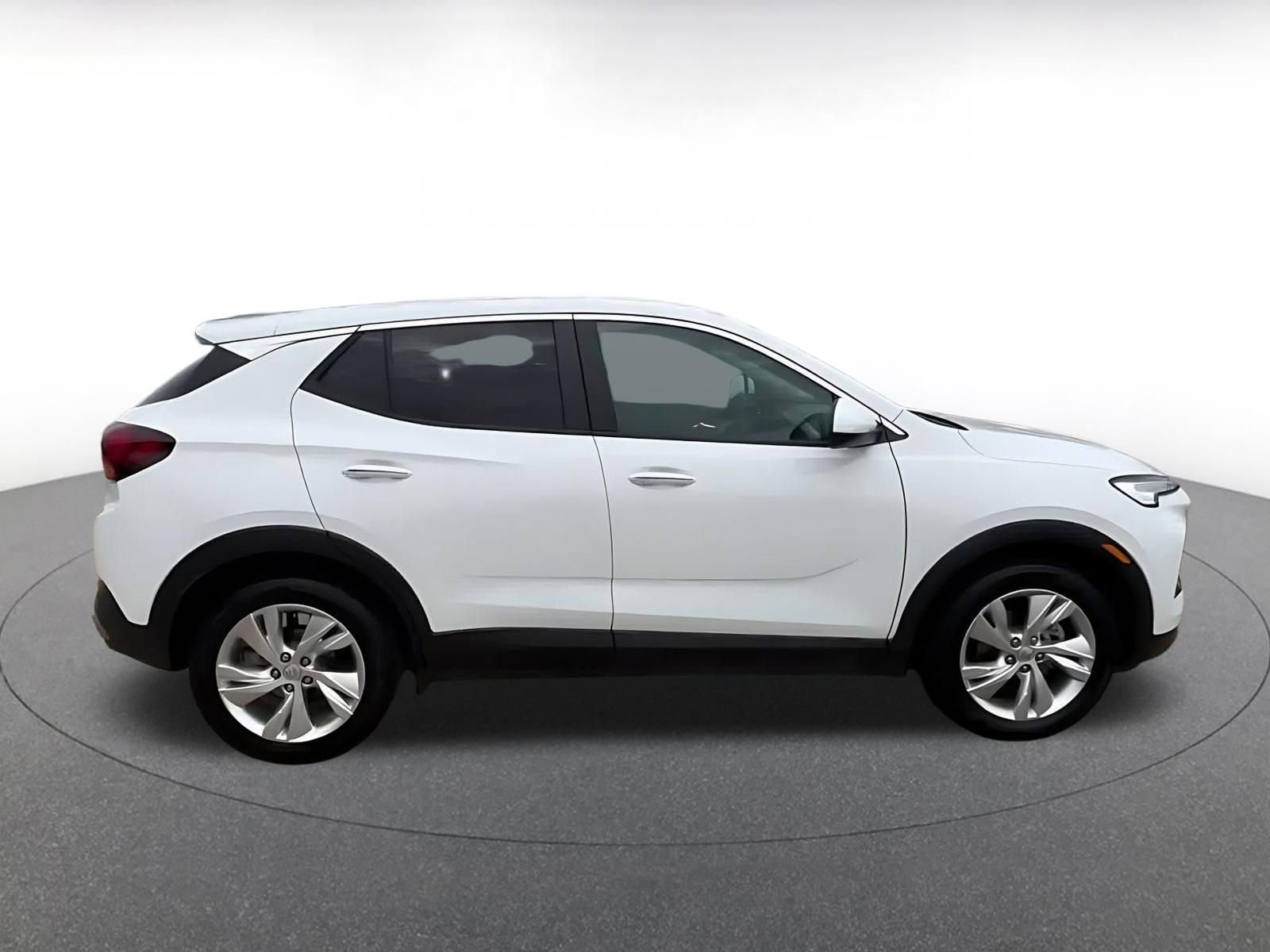 Used 2025 Buick Encore GX Preferred FWD image 16
