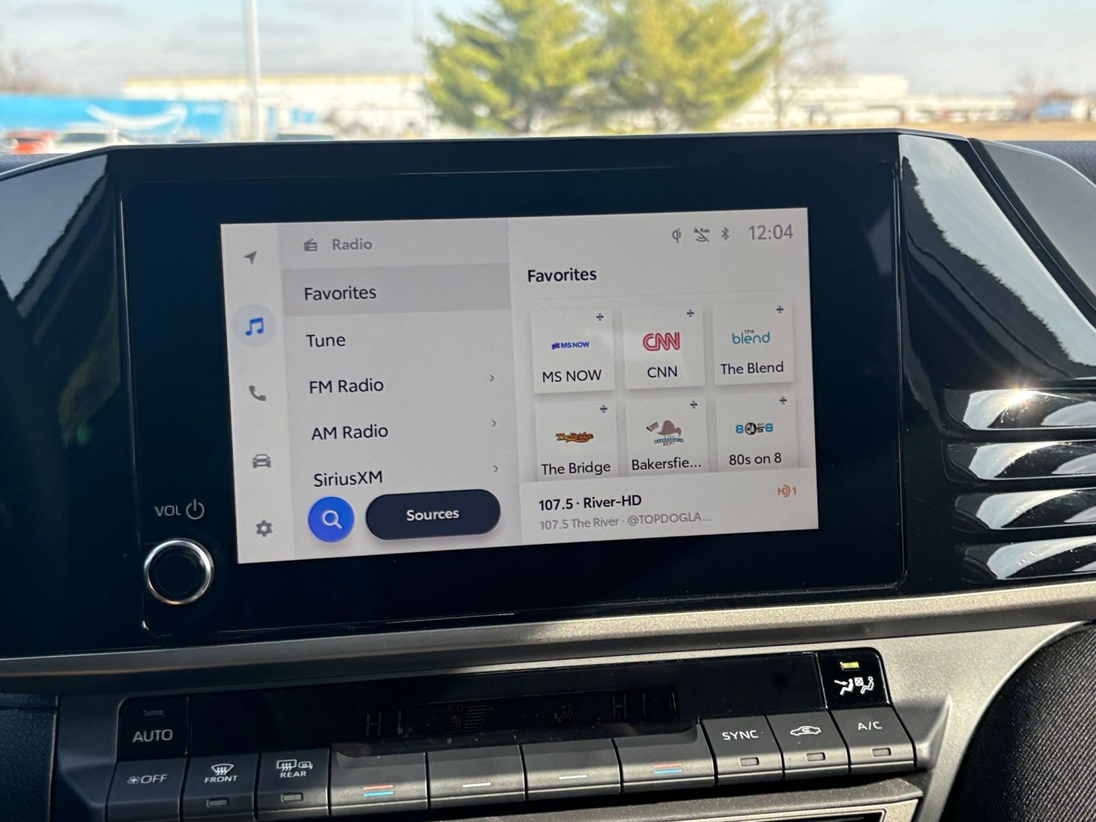 Used 2025 Toyota Camry LE image 21