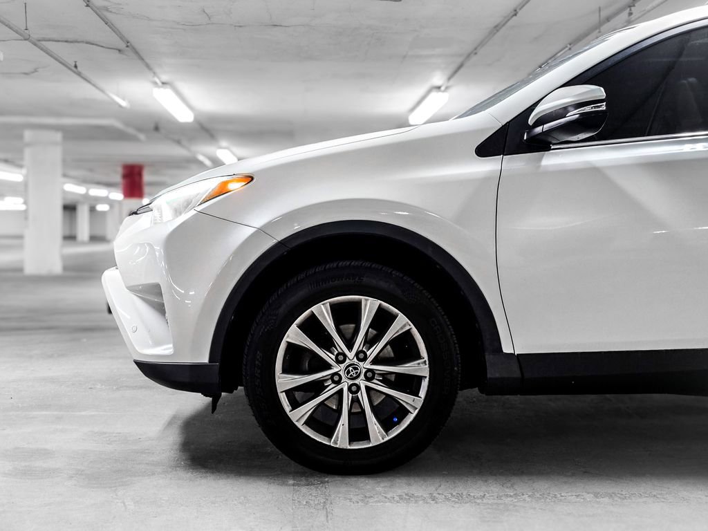 Used 2016 Toyota RAV4 Limited FWD image 16
