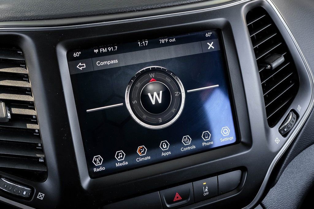 Used 2022 Jeep Cherokee Latitude Lux image 40