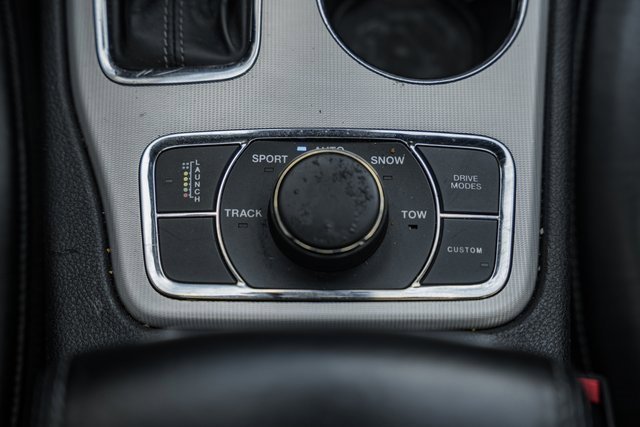 Used 2020 Jeep Grand Cherokee SRT w/ Trailer Tow Group IV image 29