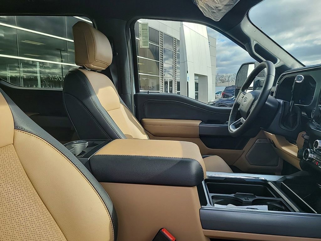 New 2025 Ford F250 Lariat w/ Lariat Ultimate Package image 26