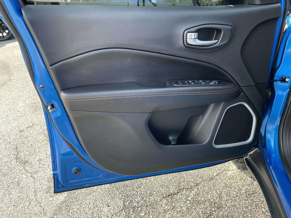 Used 2021 Jeep Compass Limited image 14