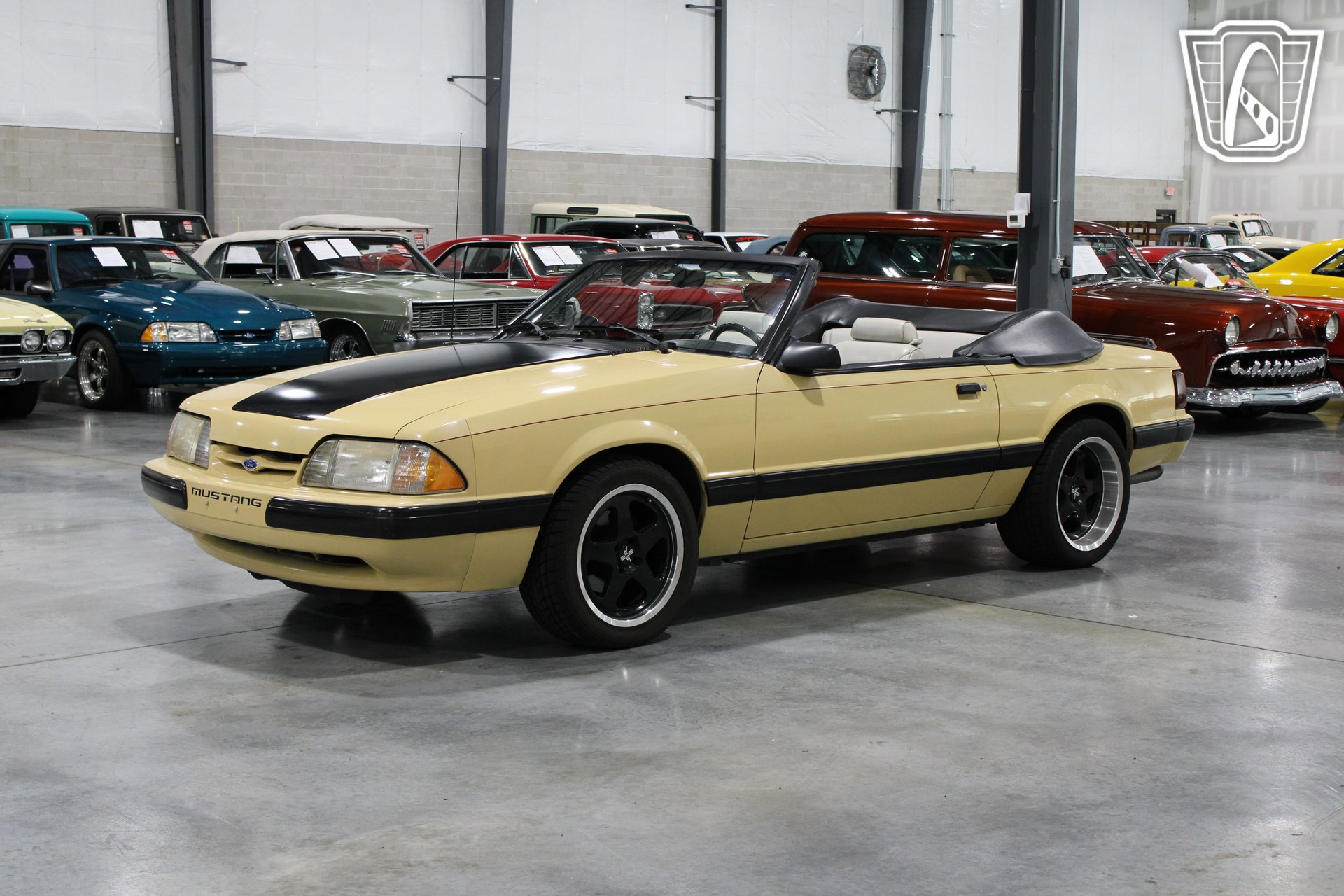 Used 1987 Ford Mustang LX image 16