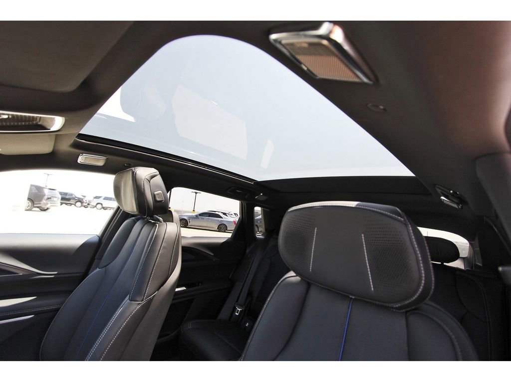 New 2026 Cadillac Lyriq Signature Luxury image 22