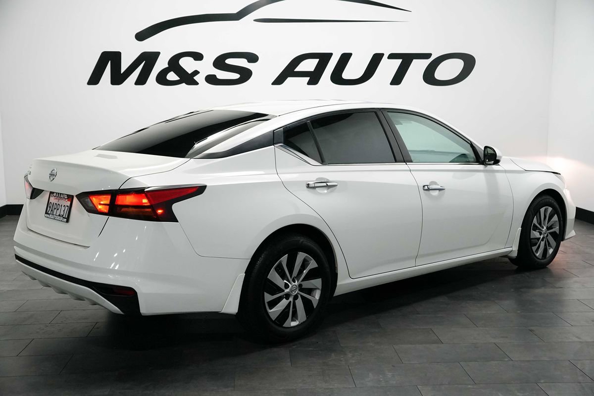 Used 2022 Nissan Altima 2.5 S FWD image 4