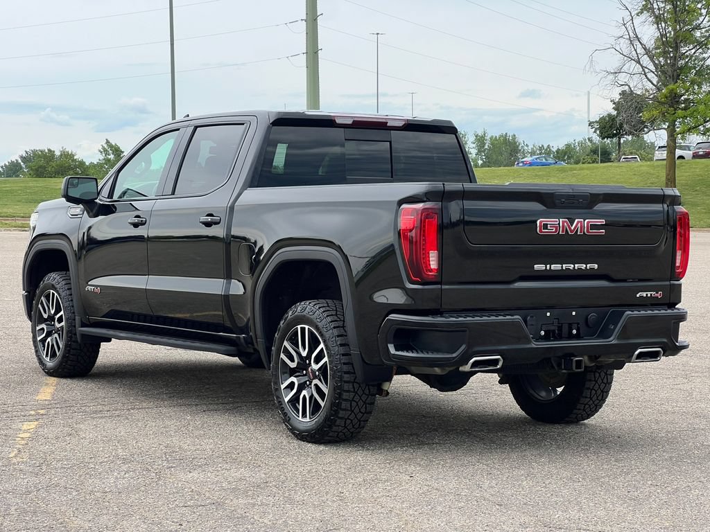 Used 2022 GMC Sierra 1500 AT4 w/ AT4 Preferred Package AWD/4WD image 17