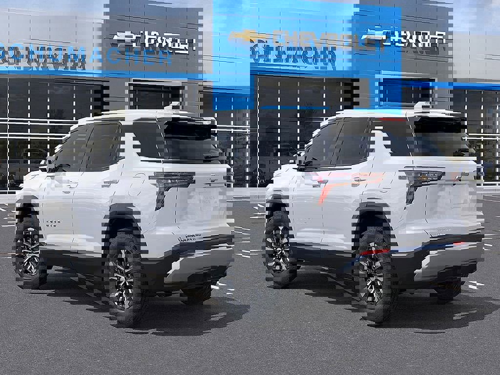 New 2026 Chevrolet Equinox LT image 3