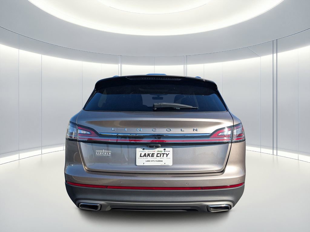 Used 2021 Lincoln Nautilus Reserve w/ Equipment Group 201A image 5