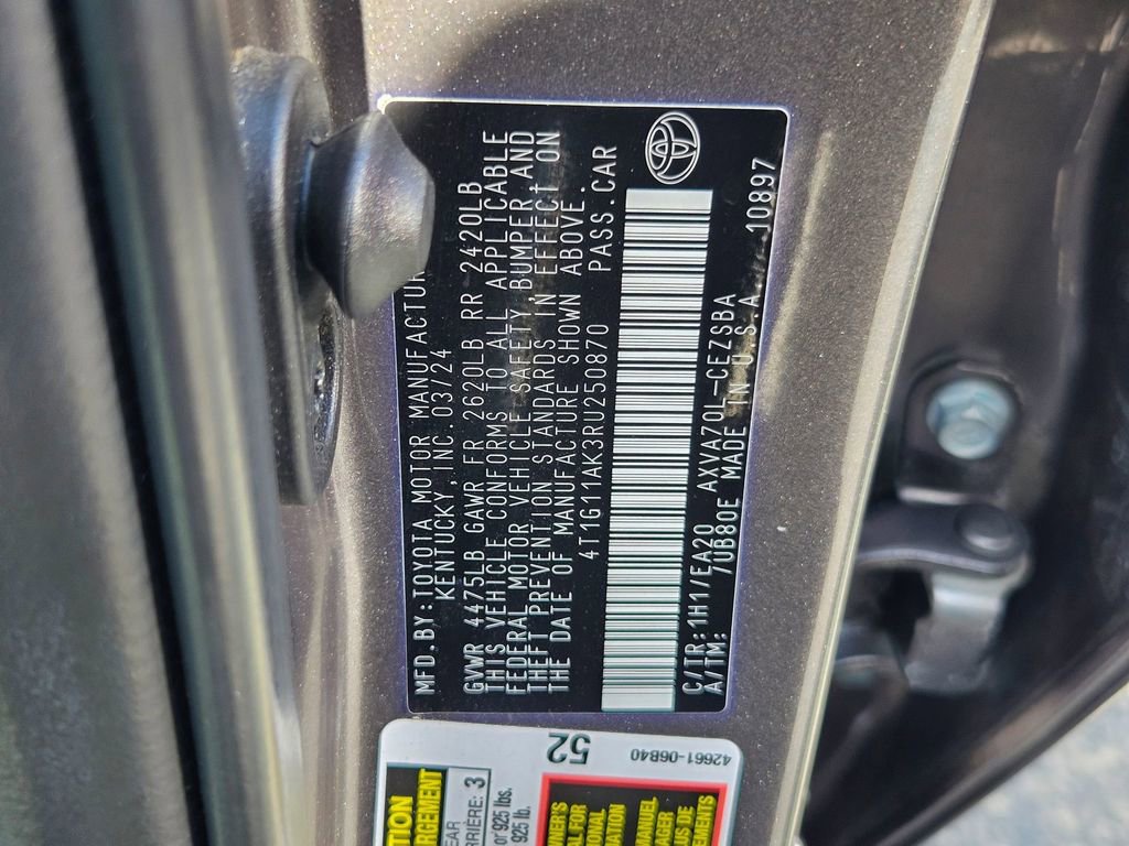 Used 2024 Toyota Camry SE FWD image 34