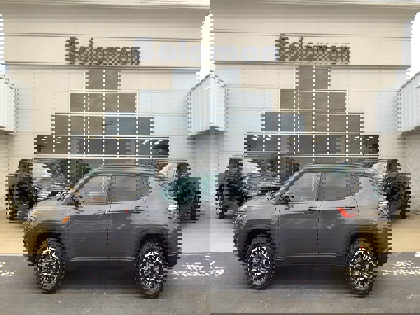 Certified 2024 Jeep Compass Trailhawk w/ Trailhawk Convenience Group image 1