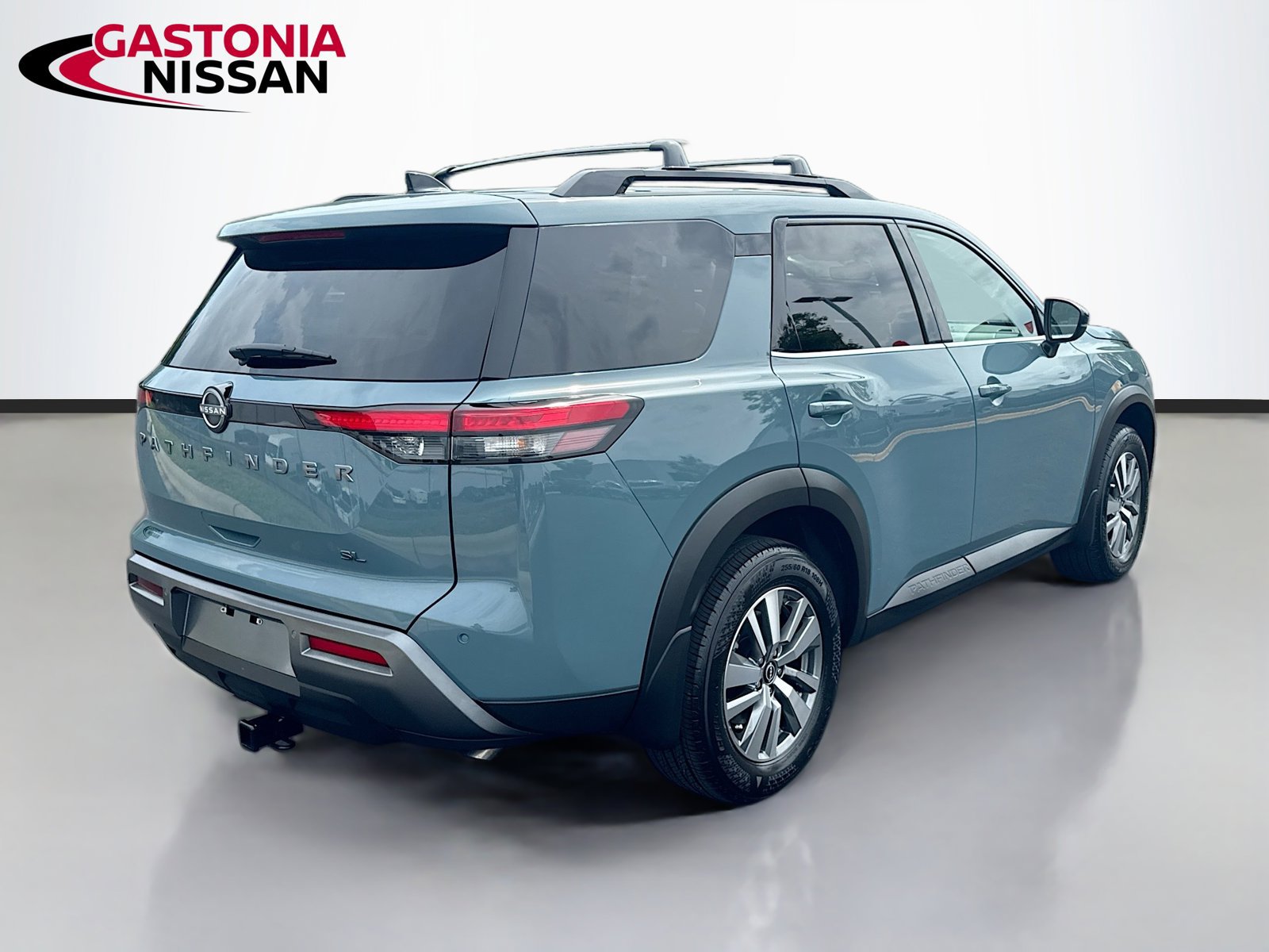 Used 2026 Nissan Pathfinder SL FWD image 9
