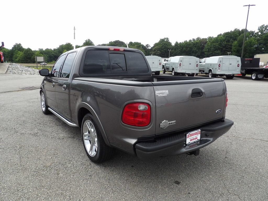 Used 2002 Ford F150 Harley-Davidson RWD image 5
