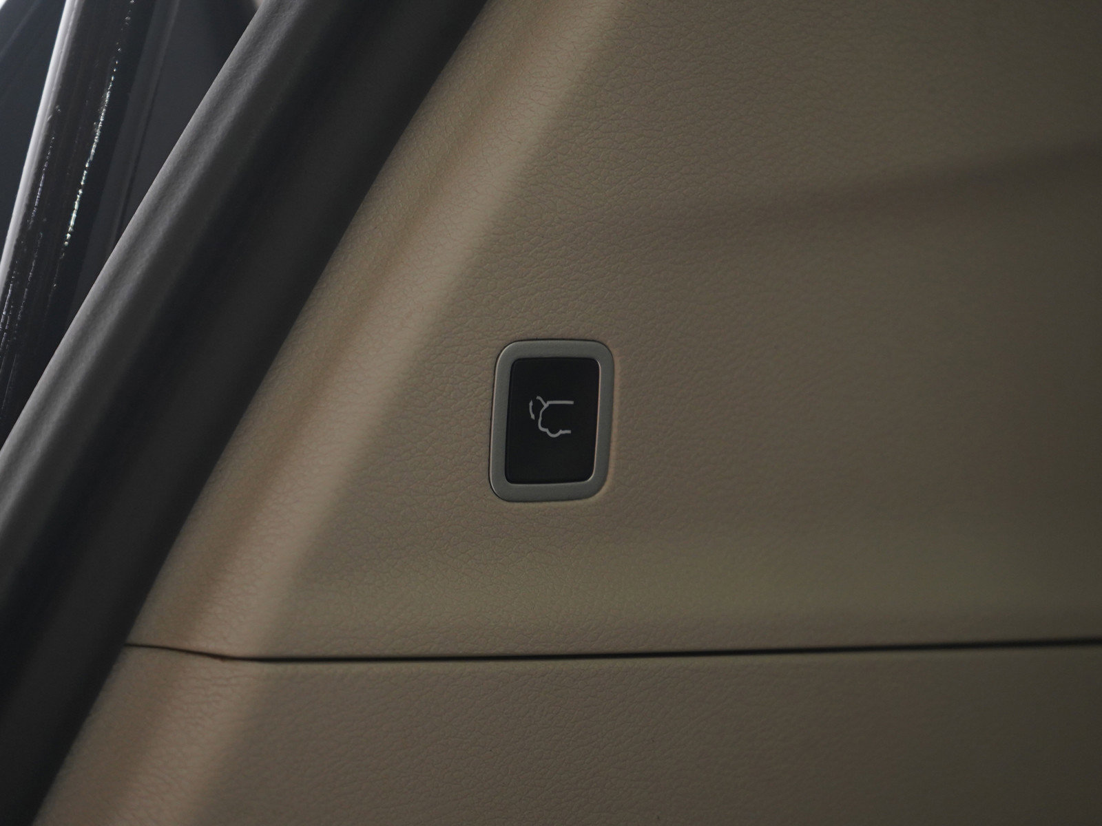 Used 2022 Chrysler Pacifica Touring-L image 20