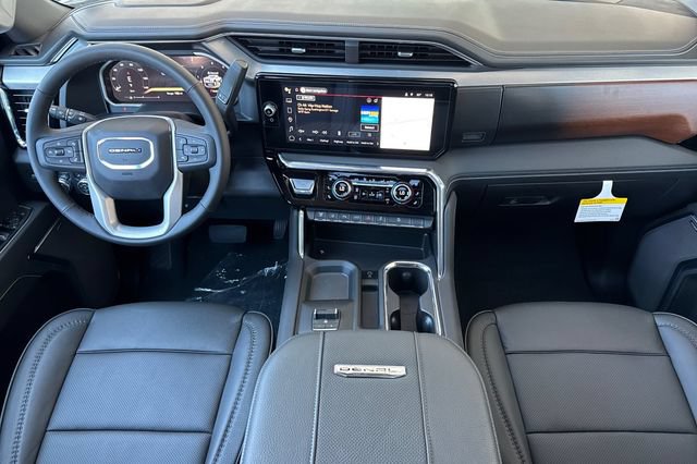 New 2026 GMC Sierra 2500 Denali w/ Denali Reserve Package AWD/4WD image 15