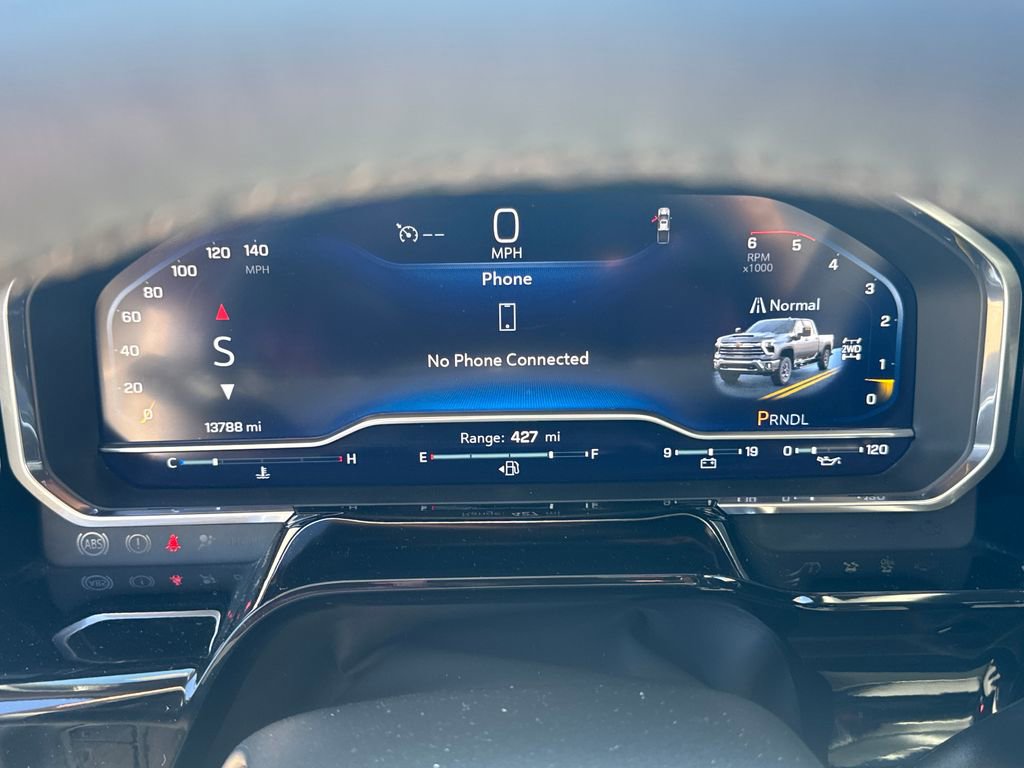 Used 2025 Chevrolet Silverado 2500 LT w/ Convenience Package image 19