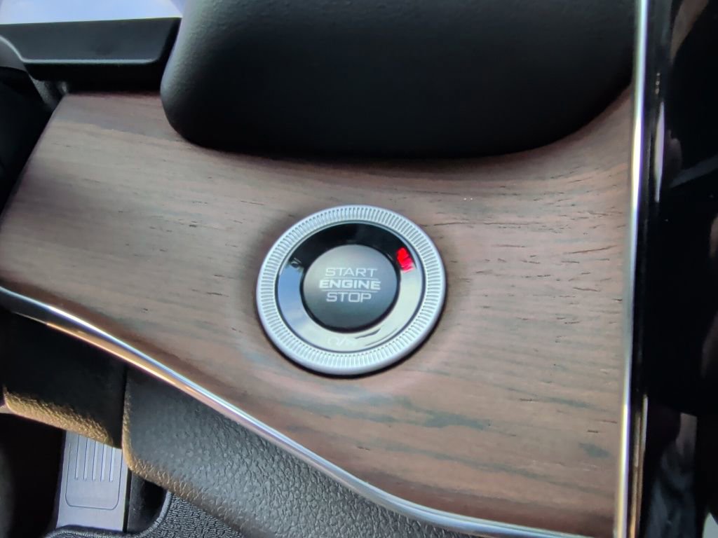 New 2025 Jeep Grand Cherokee Summit image 26