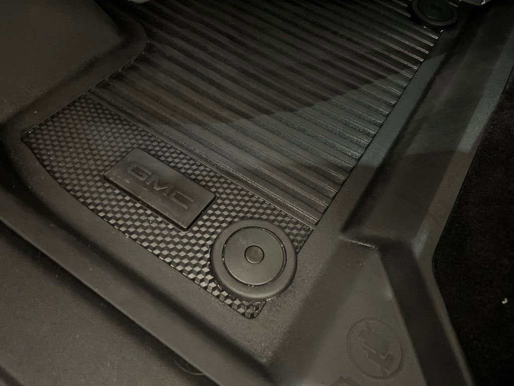 Used 2024 GMC Acadia Denali w/ LPO, Floor Liner Package image 33