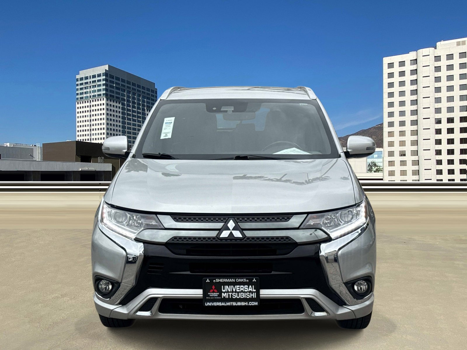 Used 2022 Mitsubishi Outlander GT image 2