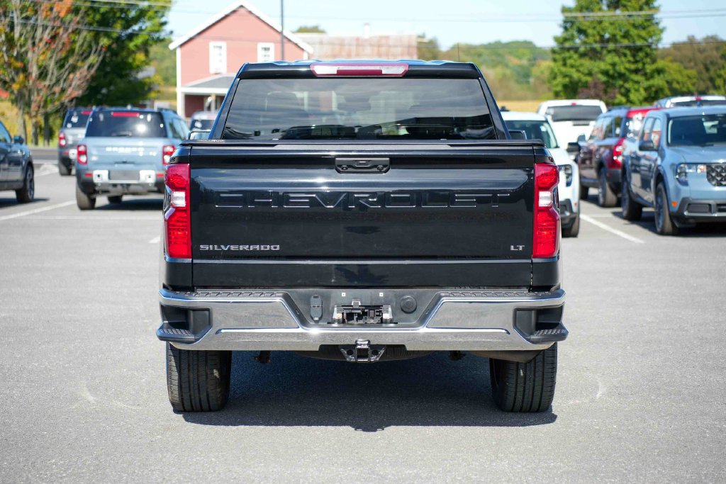 Used 2023 Chevrolet Silverado 1500 LT AWD/4WD image 6