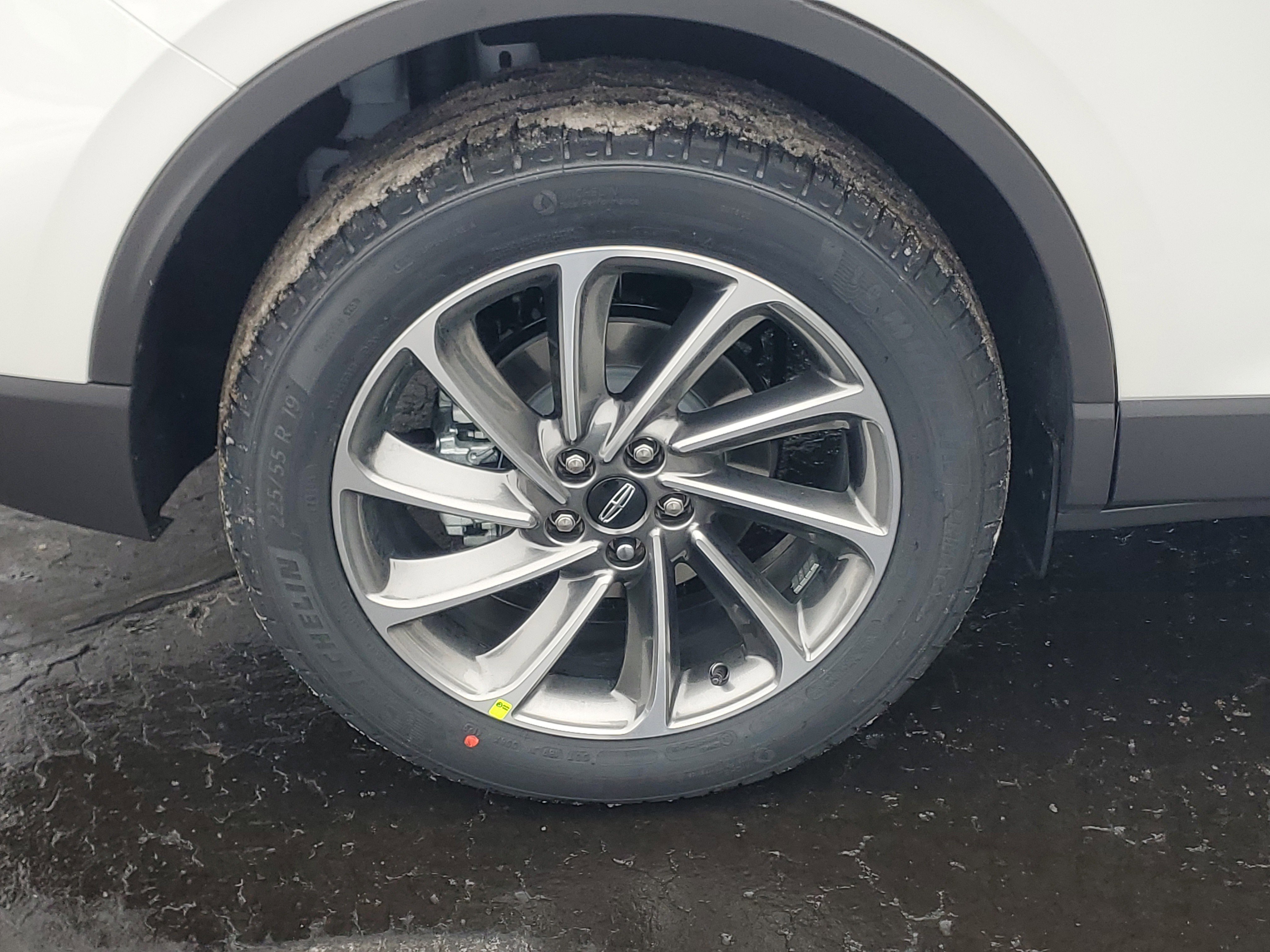 New 2026 Lincoln Corsair Premiere image 5