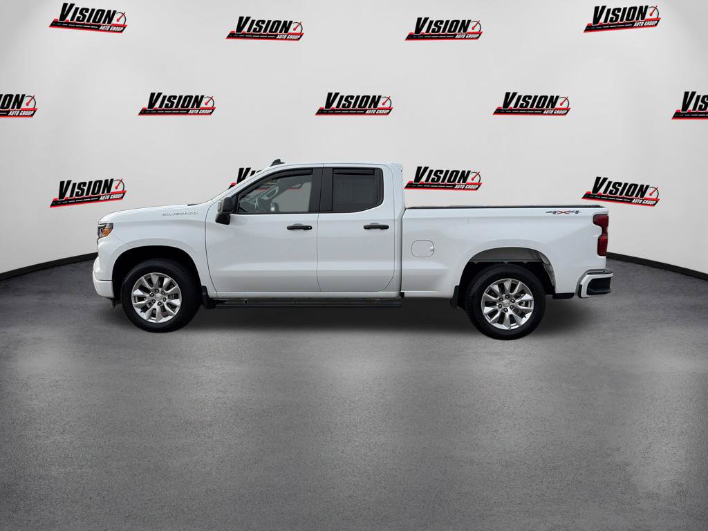 Used 2024 Chevrolet Silverado 1500 Custom AWD/4WD image 8