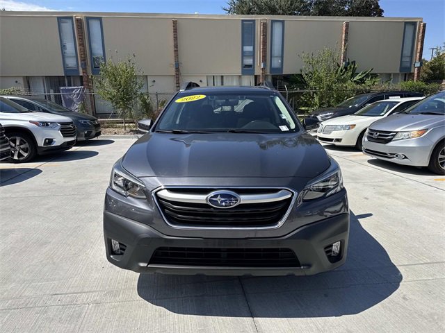 Used 2022 Subaru Outback Premium image 2