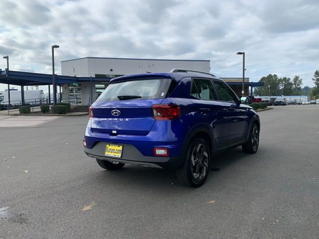 New 2025 Hyundai Venue SEL image 6