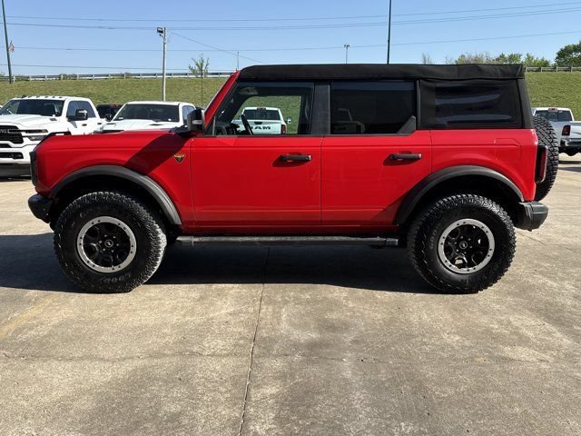 Used 2024 Ford Bronco Badlands w/ Sasquatch Package AWD/4WD image 12