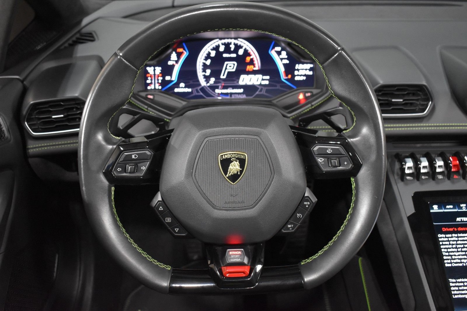Used 2020 Lamborghini Huracan EVO AWD/4WD image 15