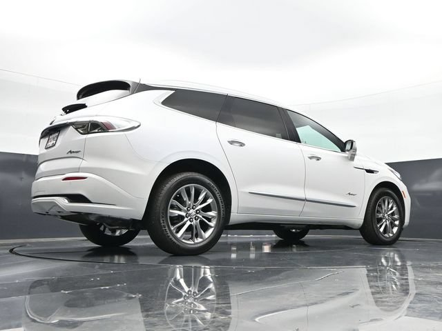 Used 2023 Buick Enclave Avenir w/ Avenir Technology Package AWD/4WD image 42