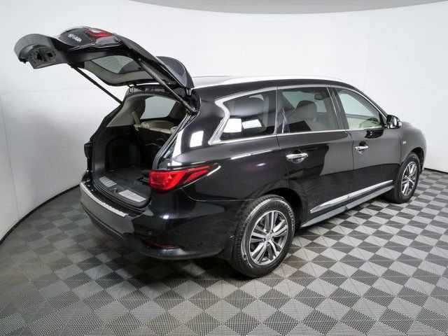 Used 2020 INFINITI QX60 Luxe w/ Essential Package FWD image 25