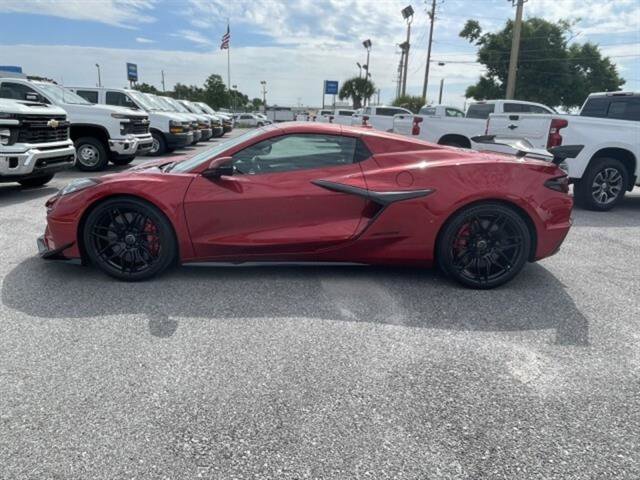 Used 2023 Chevrolet Corvette Z06 w/ Z07 Performance Package image 4