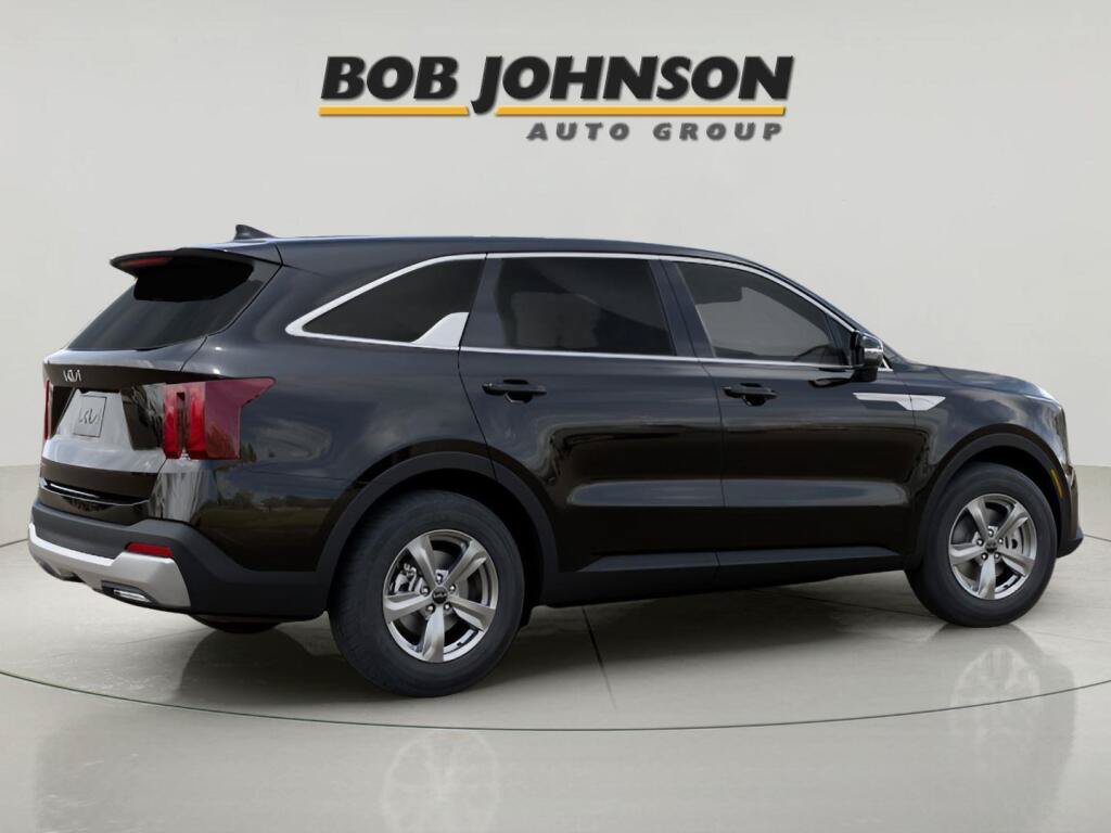 New 2026 Kia Sorento LX FWD image 3