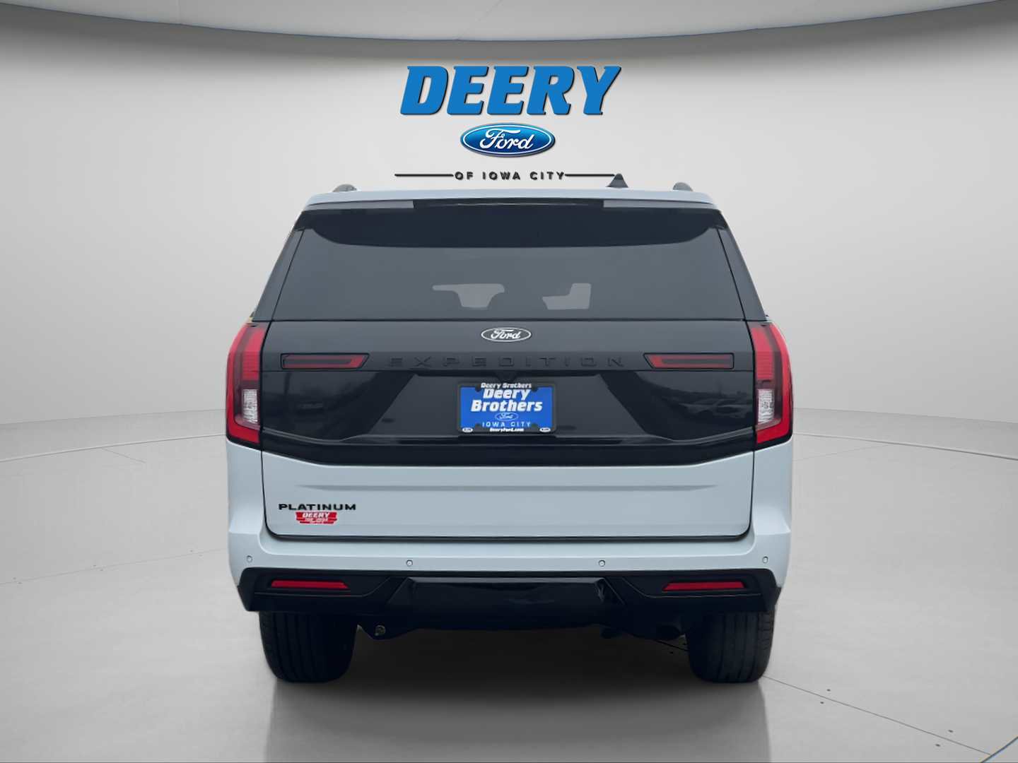 Used 2025 Ford Expedition Platinum w/ Stealth Performance Package image 5