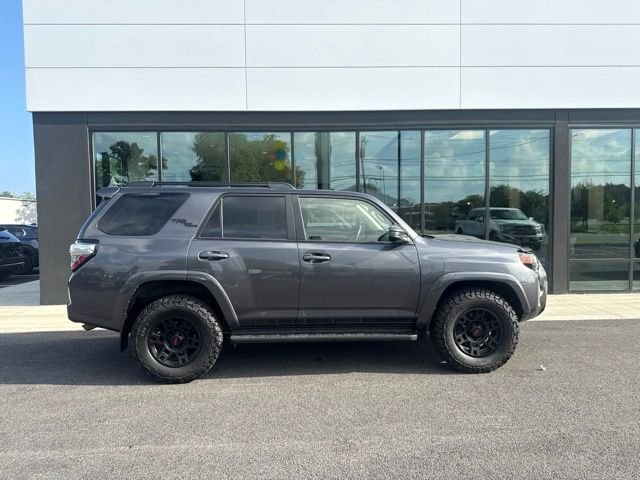 Used 2023 Toyota 4Runner TRD Off-Road AWD/4WD image 2