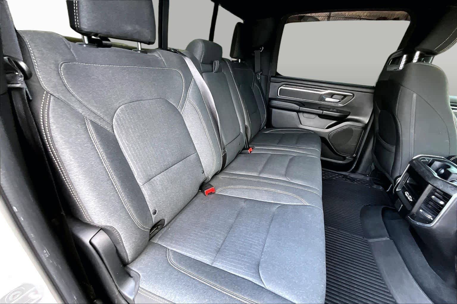 Used 2019 RAM 1500 Big Horn RWD image 20
