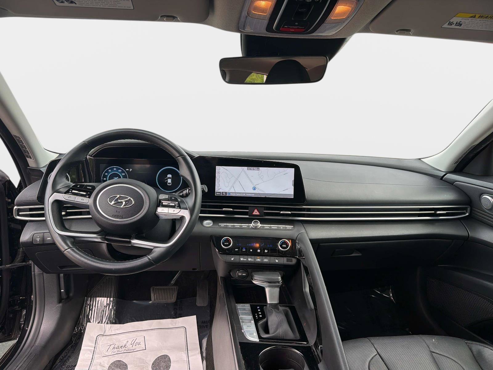 Used 2023 Hyundai Elantra Limited image 15