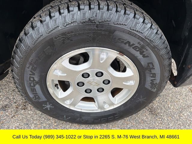 Used 2003 Chevrolet Avalanche 4x4 w/ Suspension Package, Off-Road image 6