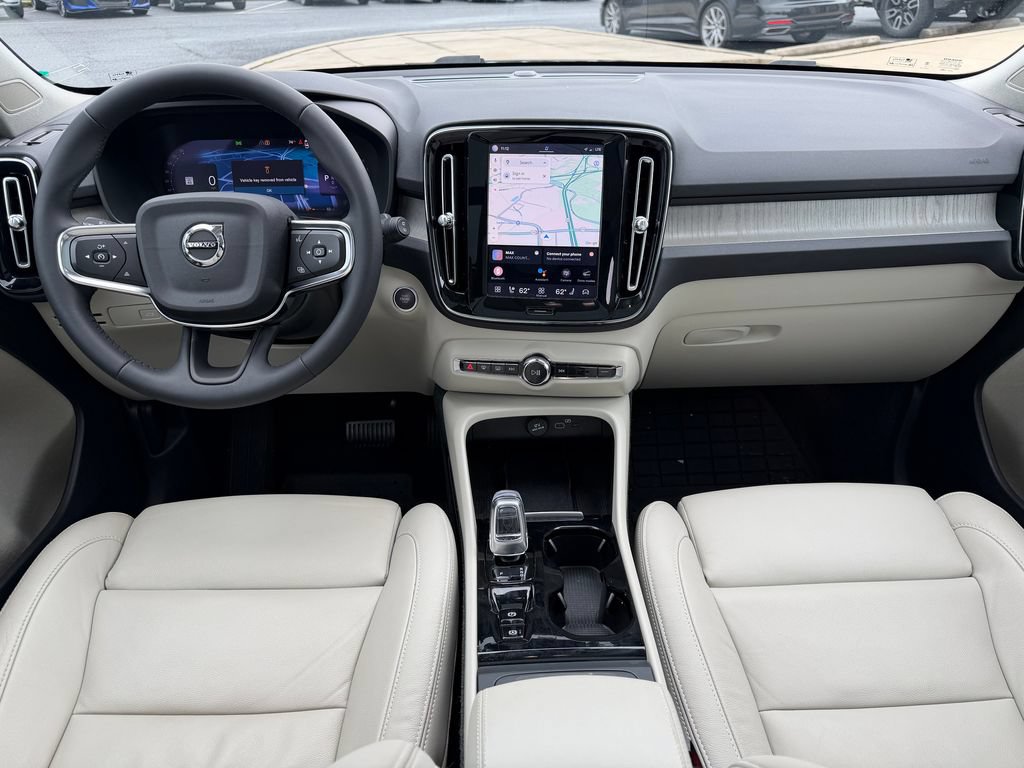 Certified 2023 Volvo XC40 B5 Plus w/ Protection Package Premier AWD/4WD image 2