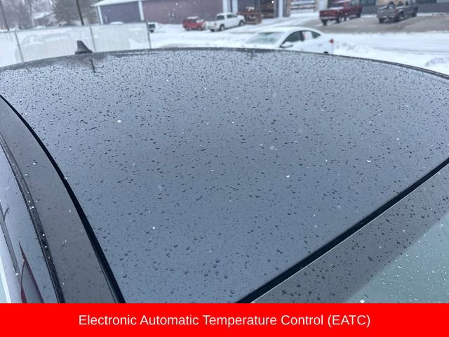 Used 2022 Ford Escape SE w/ Convenience Package image 10