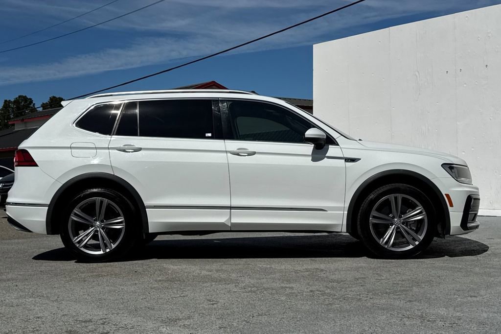 Used 2019 Volkswagen Tiguan SEL R-Line image 2