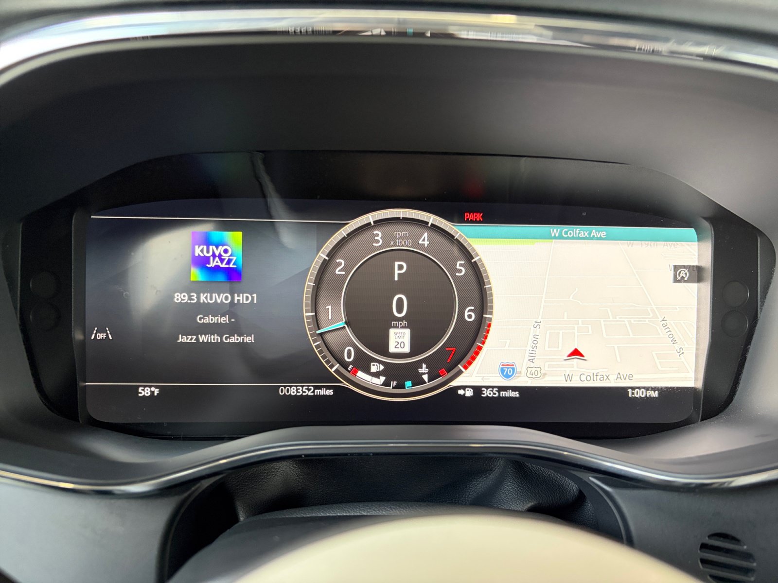 Certified 2026 Jaguar F-PACE R-Dynamic S AWD/4WD image 10